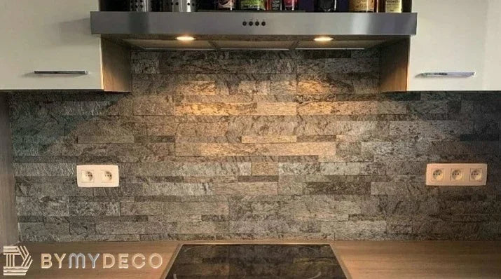 Comment Poser la Pierre Naturelle Adhésive sur Carrelage ? Guide Complet"