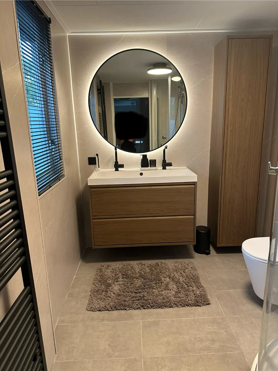 Salle De Bain : PVC, SPC ou pierre naturelle – Le guide ByMyDeco