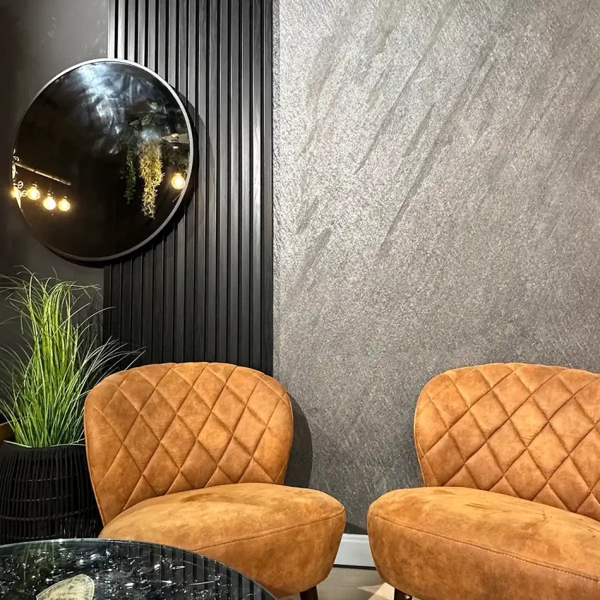 feuille_de_pierre_naturelle_gris_london_pose_dans_salon_mur