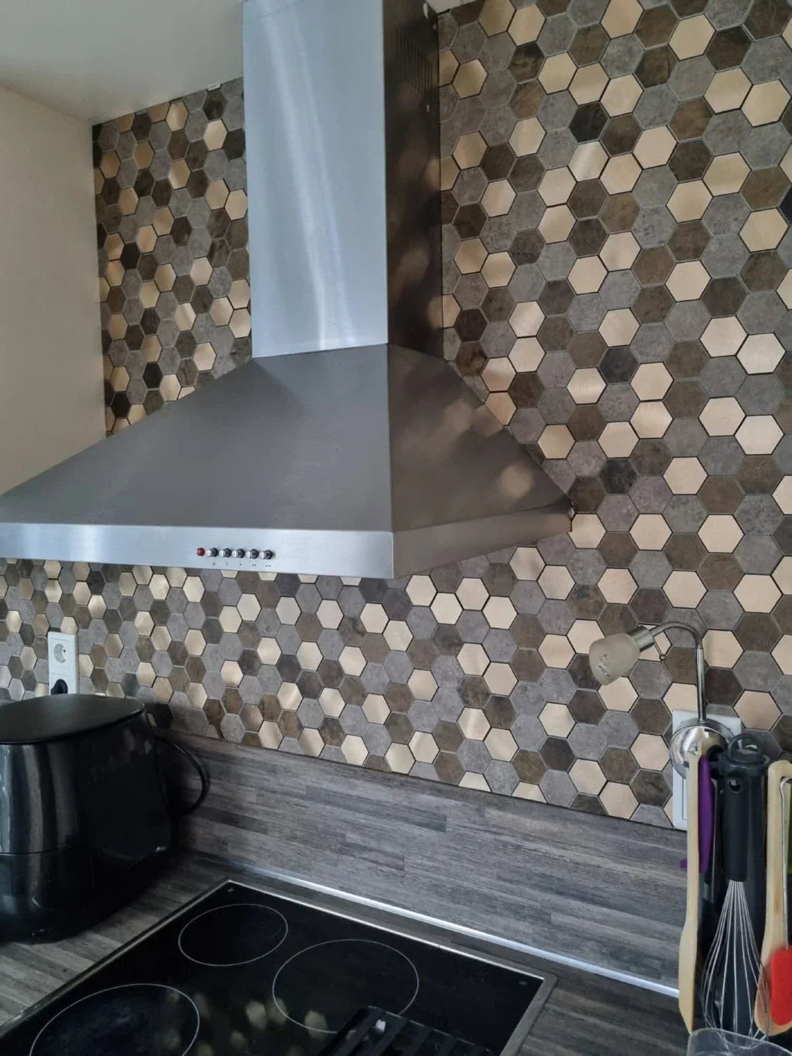 Crédence Adhésive Hexagone Cuivre Relief 3D V-Joint - vue alternative