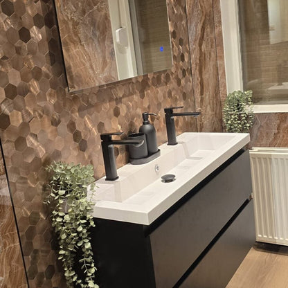 plaque pvc imitation marbre cuivré design salle de bain
