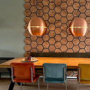 hexagone_bois_acoustique_pose_derrier_salle_a_manger